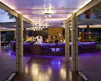 نوفوتيل حيدرآباد كونفينشن سنتر هوتل - حيدر أباد - مطعم