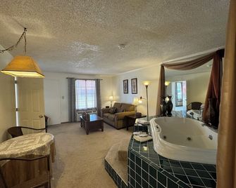 Country Inn & Suite - Leesville