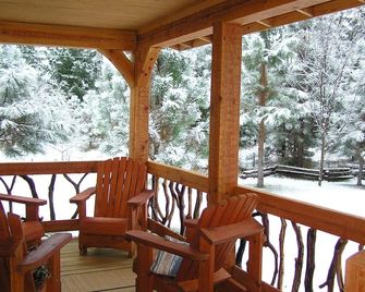 Red Blanket Cabin near Crater Lake National Park - Prospect - Balcón
