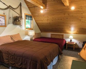 Sullivan Lake Chalet - Free Pontoon included - Aitkin - Bedroom