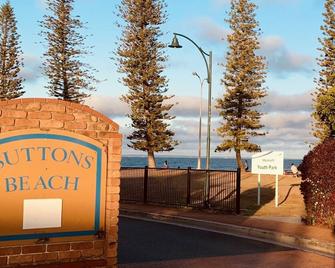 Kozzie on Suttons - 300m to beach - Redcliffe