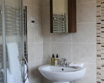 Brynhaul Bed And Breakfast - Clarbeston