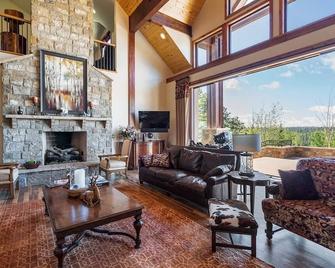Off Grid Luxury Experience - Green Mountain Falls - Sala de estar