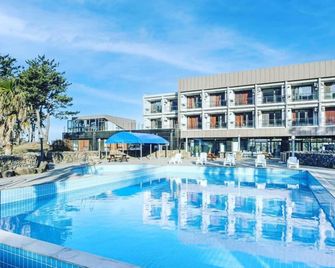 Dammora Resort - Seogwipo - Pool
