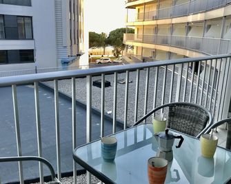 Apartment in Roses at 30 mts from the beach - Roses - Balkon