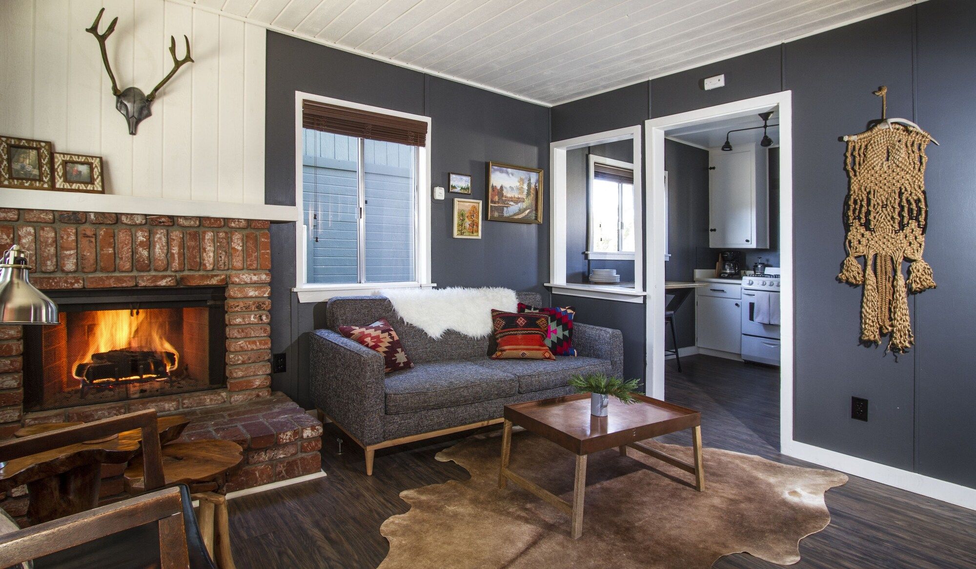 Noon Lodge - ביג בר לייק - סלון