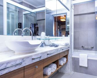 Nikkey Palace Hotel - São Paulo - Baño