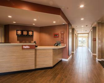 TownePlace Suites by Marriott Cleveland - Cleveland - Resepsiyon
