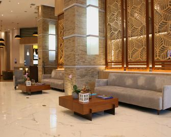 Courtyard by Marriott Guayaquil - גואיאקיל - לובי