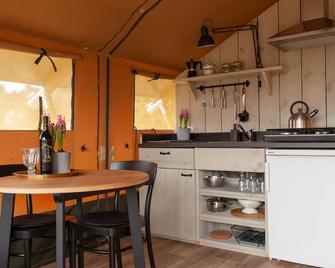 Can Elisa Safari Tent - Tarbena - Kitchen