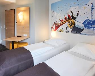 B&B Hotel Mainz-Hbf - Maguncia - Habitación