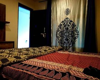 Rehaish Inn Hotel Khaplu - Khapalu - Habitación