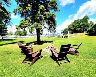 The Ledges Resort and Marina, Lighthouse - Александрія Бей - Патіо