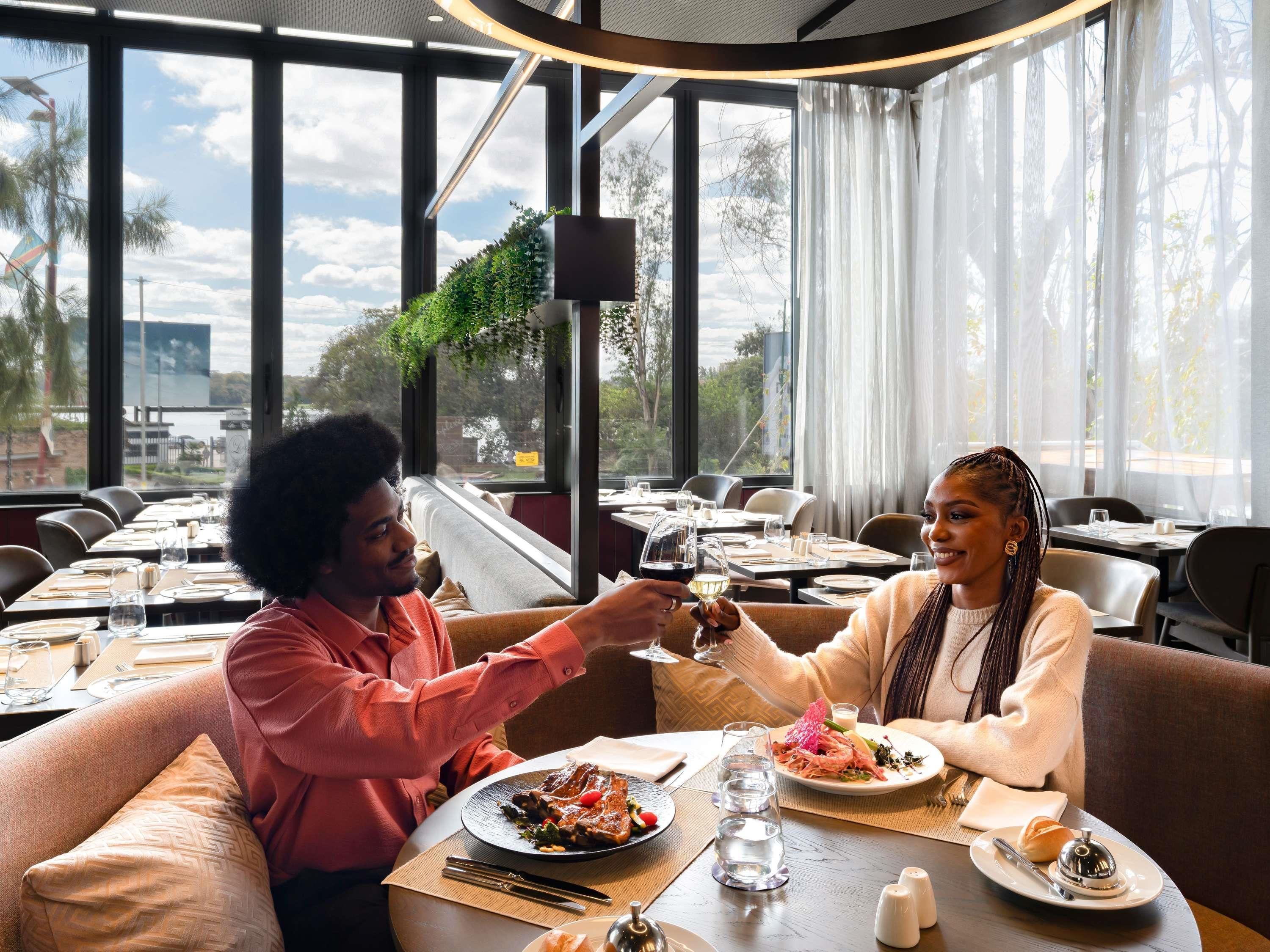 Novotel Lubumbashi - לובומבאשי - מסעדה