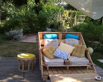 Chalet La Bachole - Les Abrets-en-Dauphiné - Patio