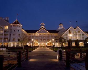 Disney's Yacht Club Resort - Orlando - Building