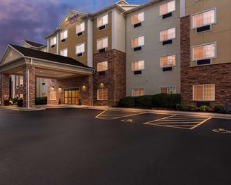 Comfort Suites Grayslake near Libertyville North - Grayslake - Building