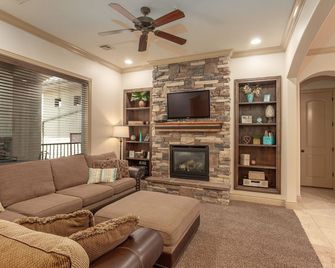Oasis Escape Resort Amenities - Hurricane - Living room