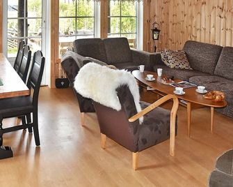 6 Person Holiday Home in Rennebu-by Traum - Rennebu - Sala de estar