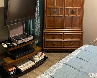 Rosebud - Rock Sound - Habitación