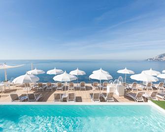 Hotel Club Due Torri - Maiori - Pool