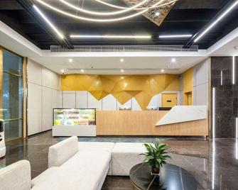 Ufun Light Hotel (Yulin International Convention And Exhibition Center Yuntian Cultural City) - Yulin - Recepción