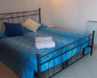 Hotel Mastropeppe - San Felice Circeo - Slaapkamer