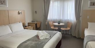 Airport Ascot Motel - Brisbane - Bedroom