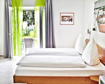 Hotel Pension Kämpfelbach - Stein - Habitación