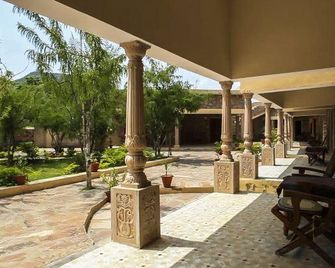 The Pushkar Bagh Resort - Pushkar - Patio