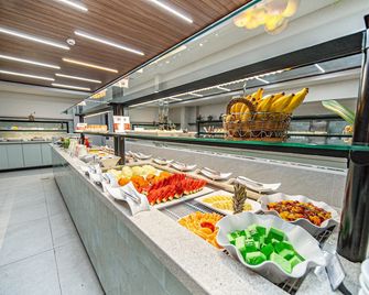 Hotel Plaza Camboriú - Balneario Camboriú - Buffet