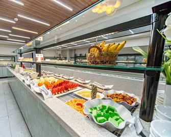 Hotel Plaza Camboriú - Balneário Camboriú - Buffet
