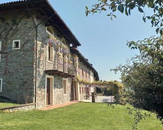 Agriturismo Cascina Bozzetti - Tutta La Struttura in Esclusiva - Pareto - Edificio