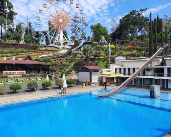 Hotel Selecta Batu Malang - Batu
