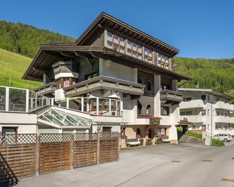 Apartment Nadine-7 by Interhome - Sölden - Rakennus