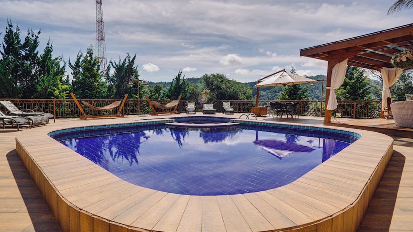 كاريشيا دو فينتو بوسادا بوتيك