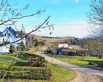 Doppelzimmer 9 Obergeschoß - Pension Inselidyll - Hiddensee - Außenansicht