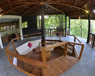 Bago Yoma Eco Resort - Taungle - Patio
