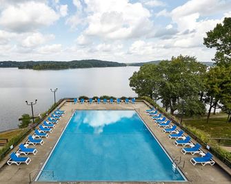 Lake Barkley State Resort Park - Cadiz - Pool