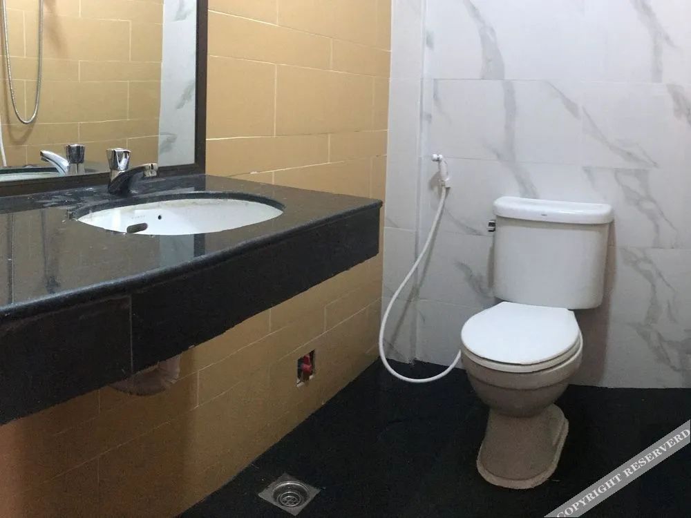 Invito Guesthouse - סיהנוקוויל