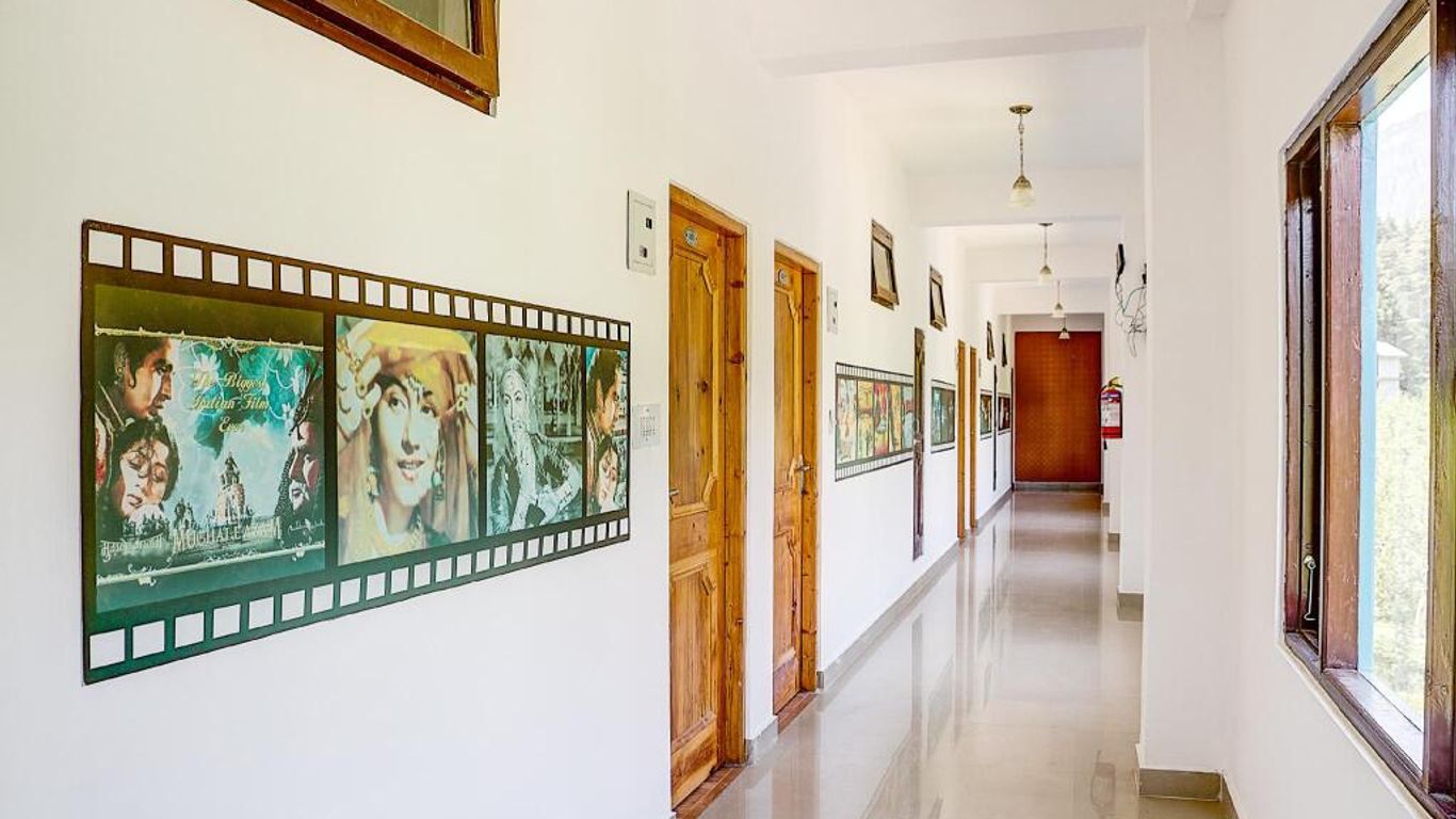 Treebo Trend Celebriti Manali