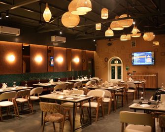 Coconut Lagoon Agro Resort - Parbhani - Restaurant