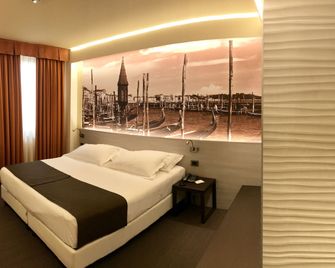 Antony Hotel - קמפלטו - חדר שינה