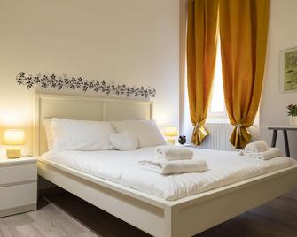Cosy Home - Porta Romana M3 - Milaan - Slaapkamer