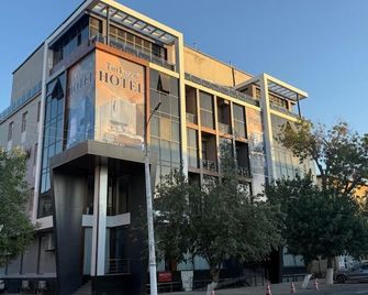 Turkezm Hotel - Urgench - Building