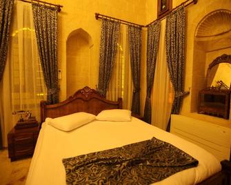 Darius Konagi - Mardin - Habitación