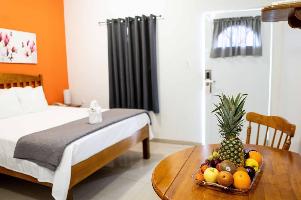 The Paradise Inn - Dutch Cul de Sac - Quarto