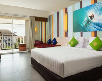 Bliss Surfer Hotel Legian - Kuta