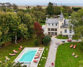 La Villa Mirabelle - Arromanches-les-bains - Будівля
