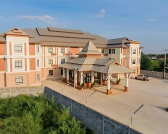 S-Tawan Hotel & Convention - Maha Sarakham - Building